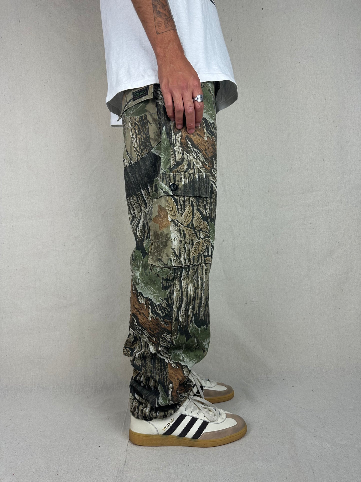 90's Realtree Camo USA Made Vintage Cargo Pants Size 38x32