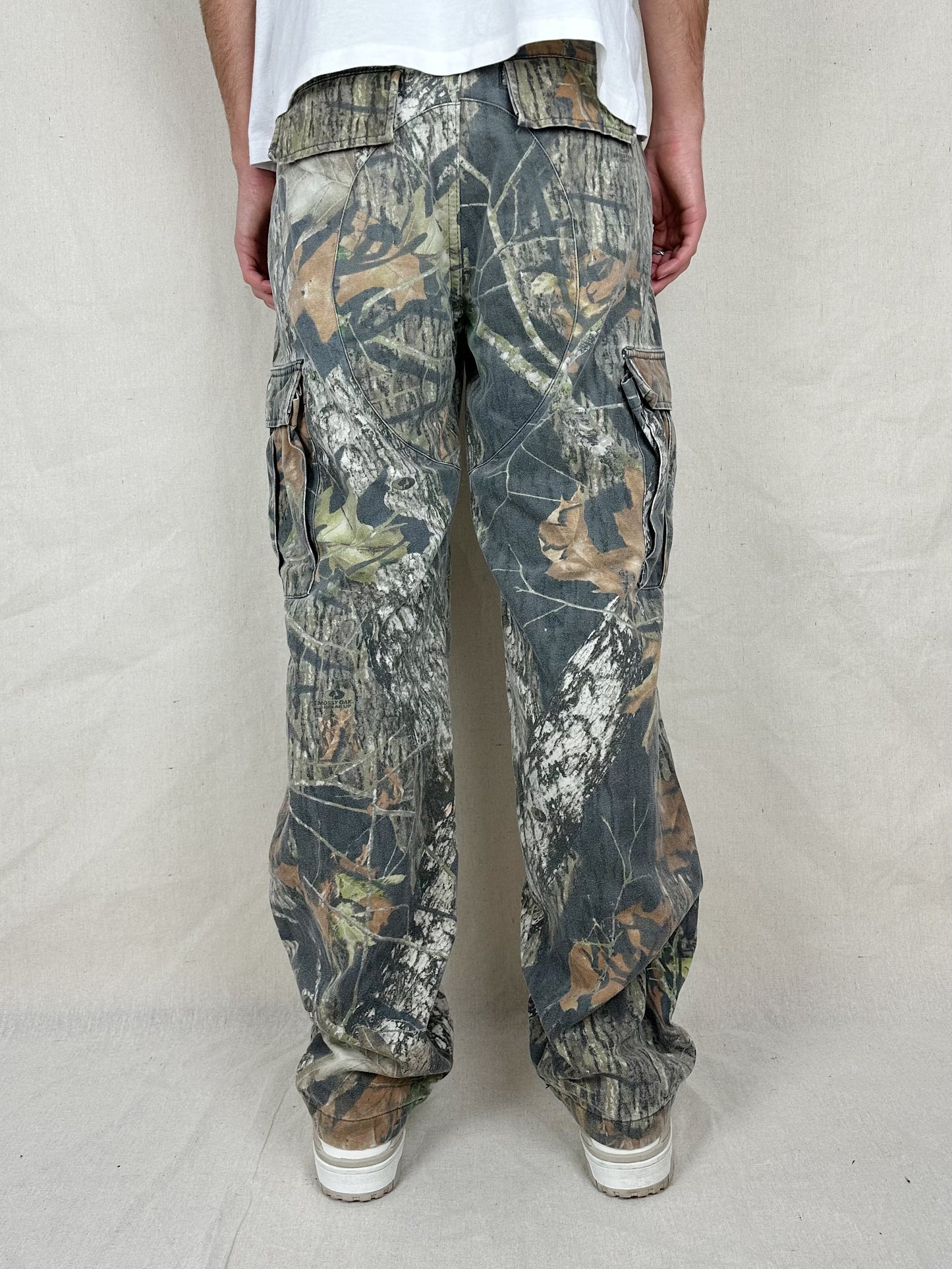 90's Realtree Camo Vintage Cargo Pants Size 33x32