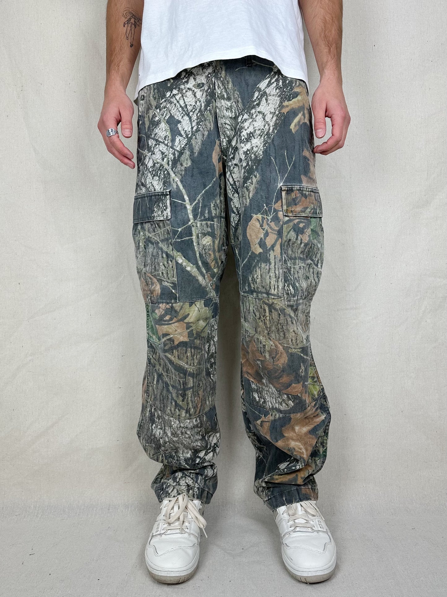 90's Realtree Camo Vintage Cargo Pants Size 33x32