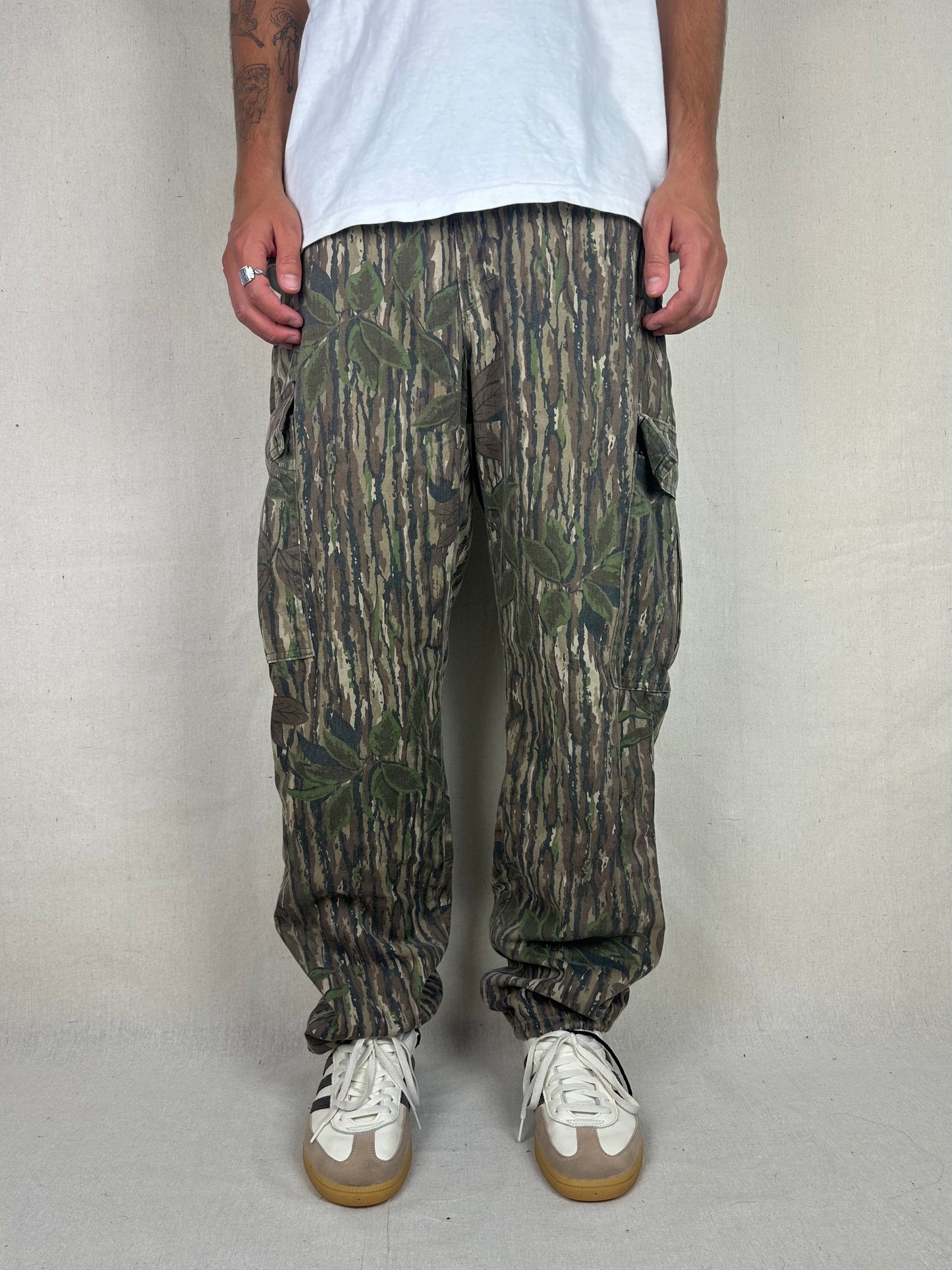 90's Realtree Camo USA Made Vintage Cargo Pants Size 33x34