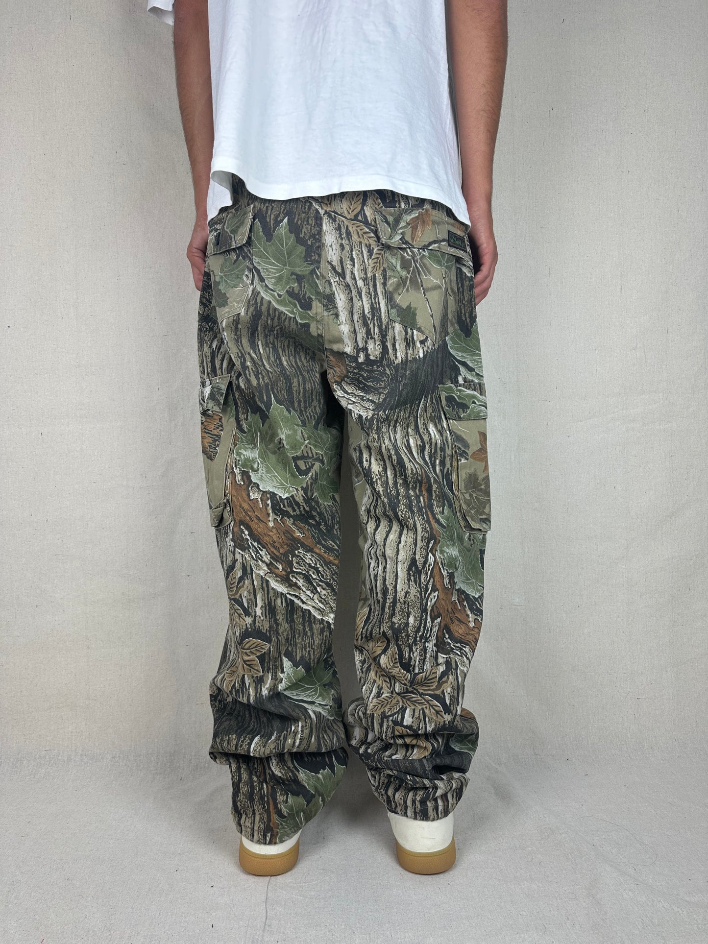 90's Realtree Camo USA Made Vintage Cargo Pants Size 38x32