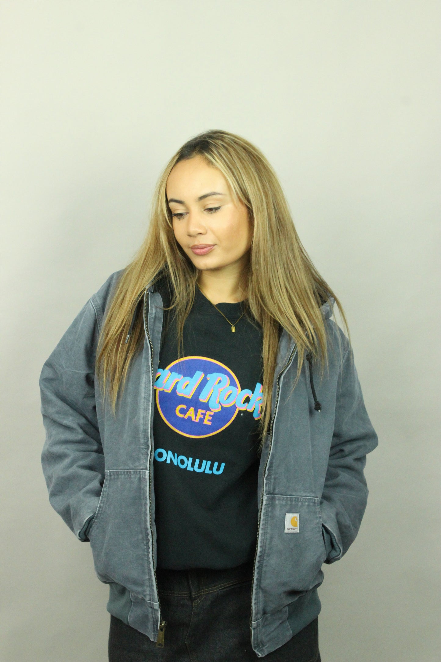 90's Hard Rock Cafe Honolulu USA Made Vintage Lightweight Sweatshirt Size 8-10