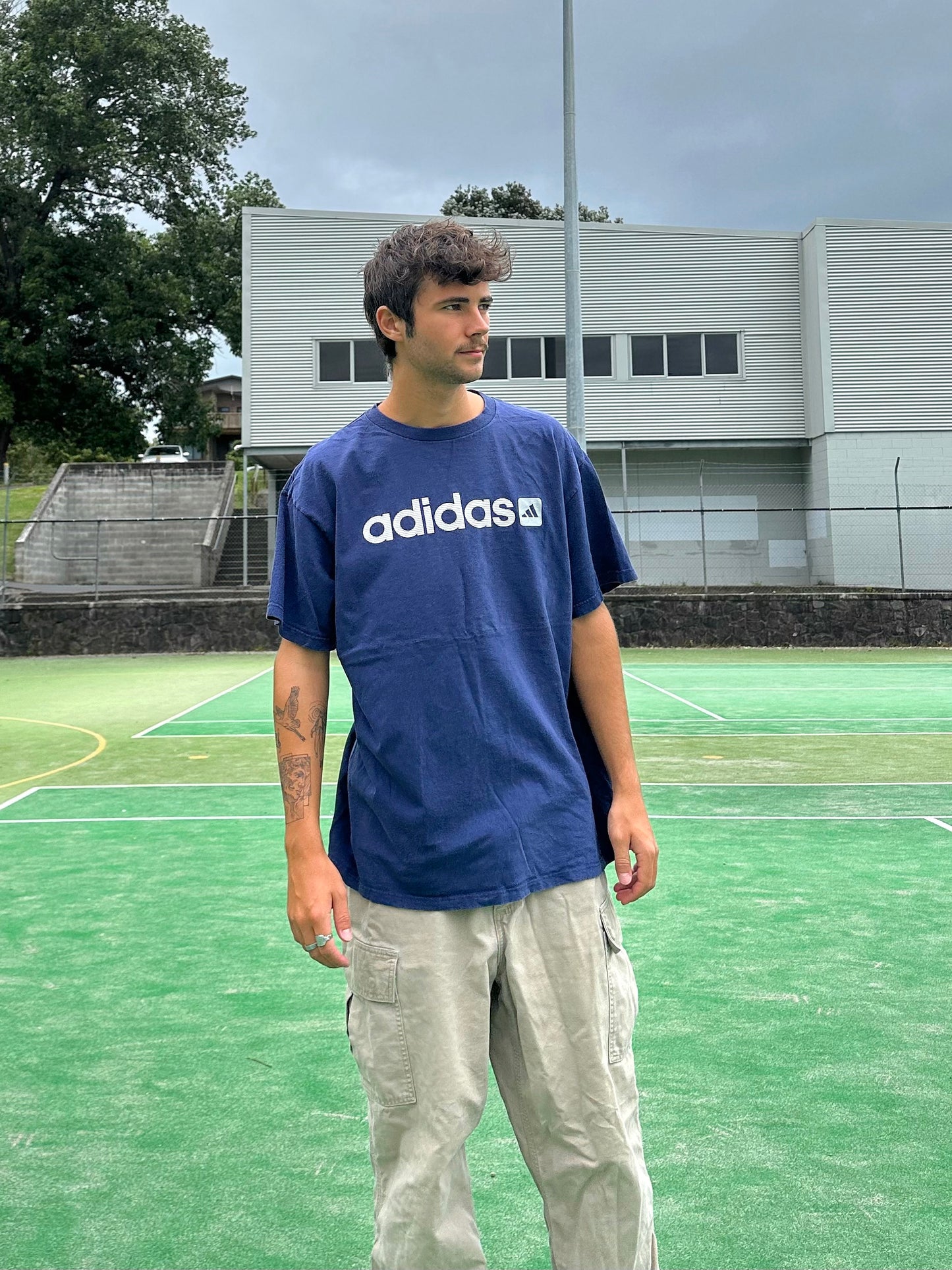 90's Adidas Vintage T-Shirt Size L-XL