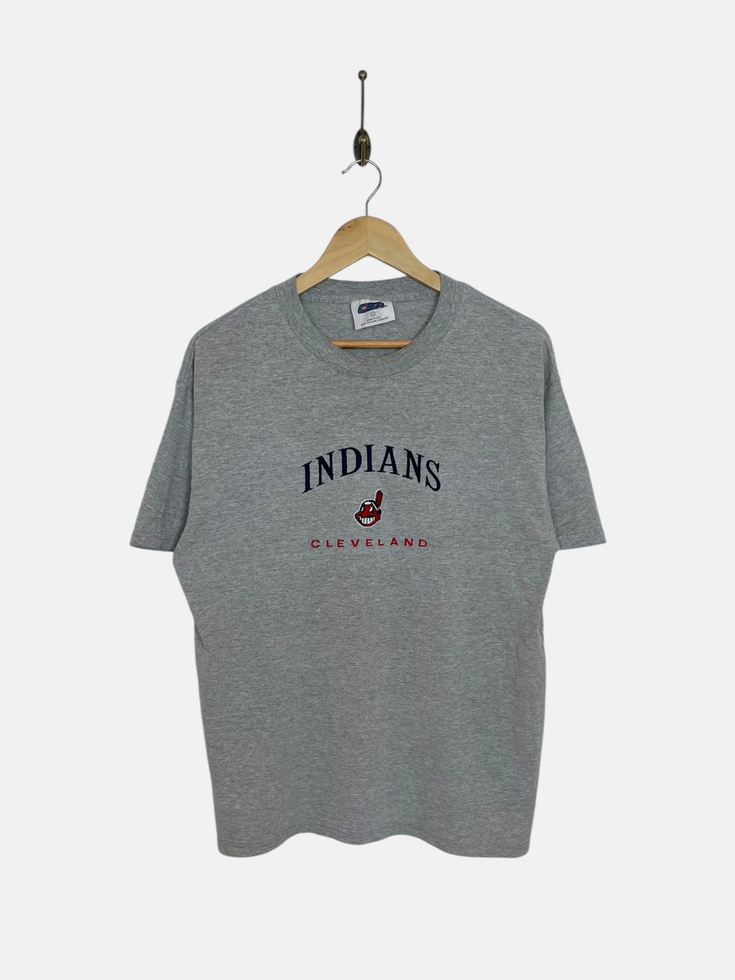 90's Cleveland Indians Embroidered Vintage T-Shirt Size M