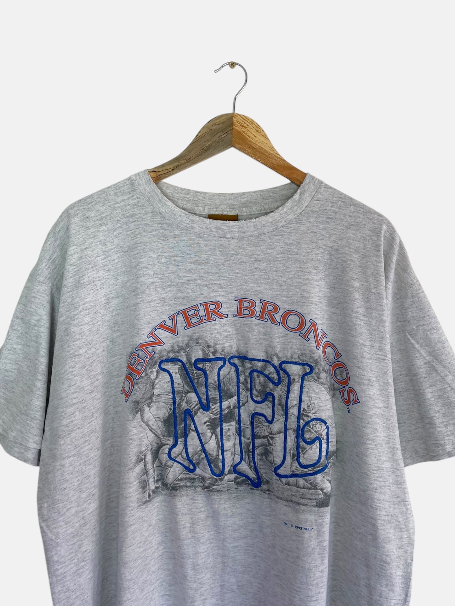 90's NFL Denver Broncos Embroidered Vintage T-Shirt Size L