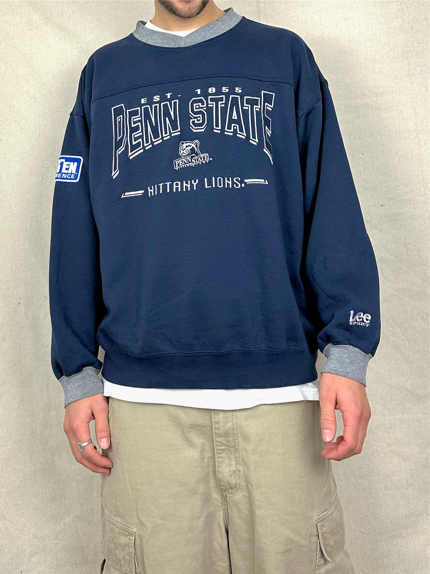 90's Penn State Lions Embroidered Vintage Sweatshirt Size L