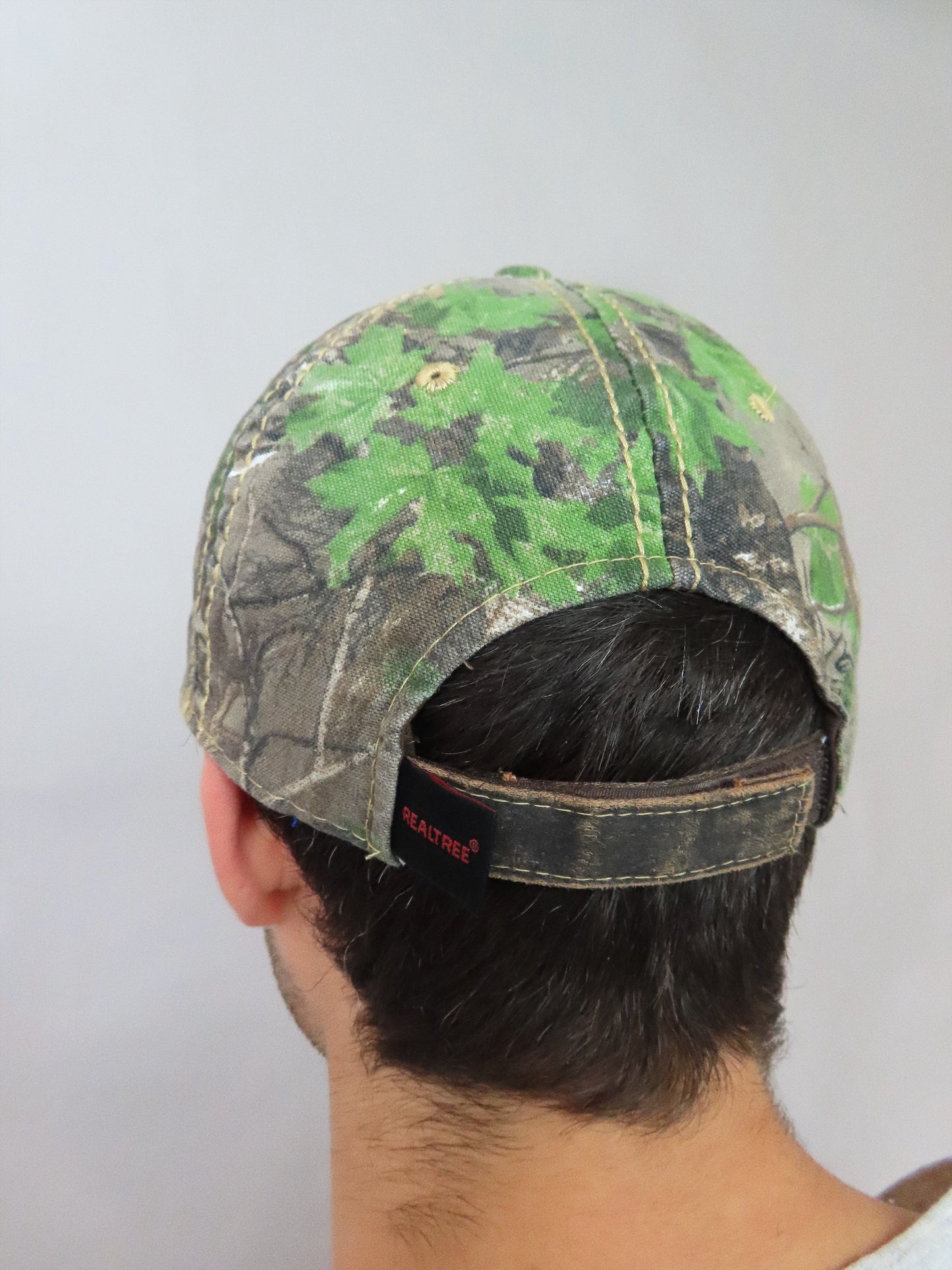 90's Realtree Embroidered Vintage Cap