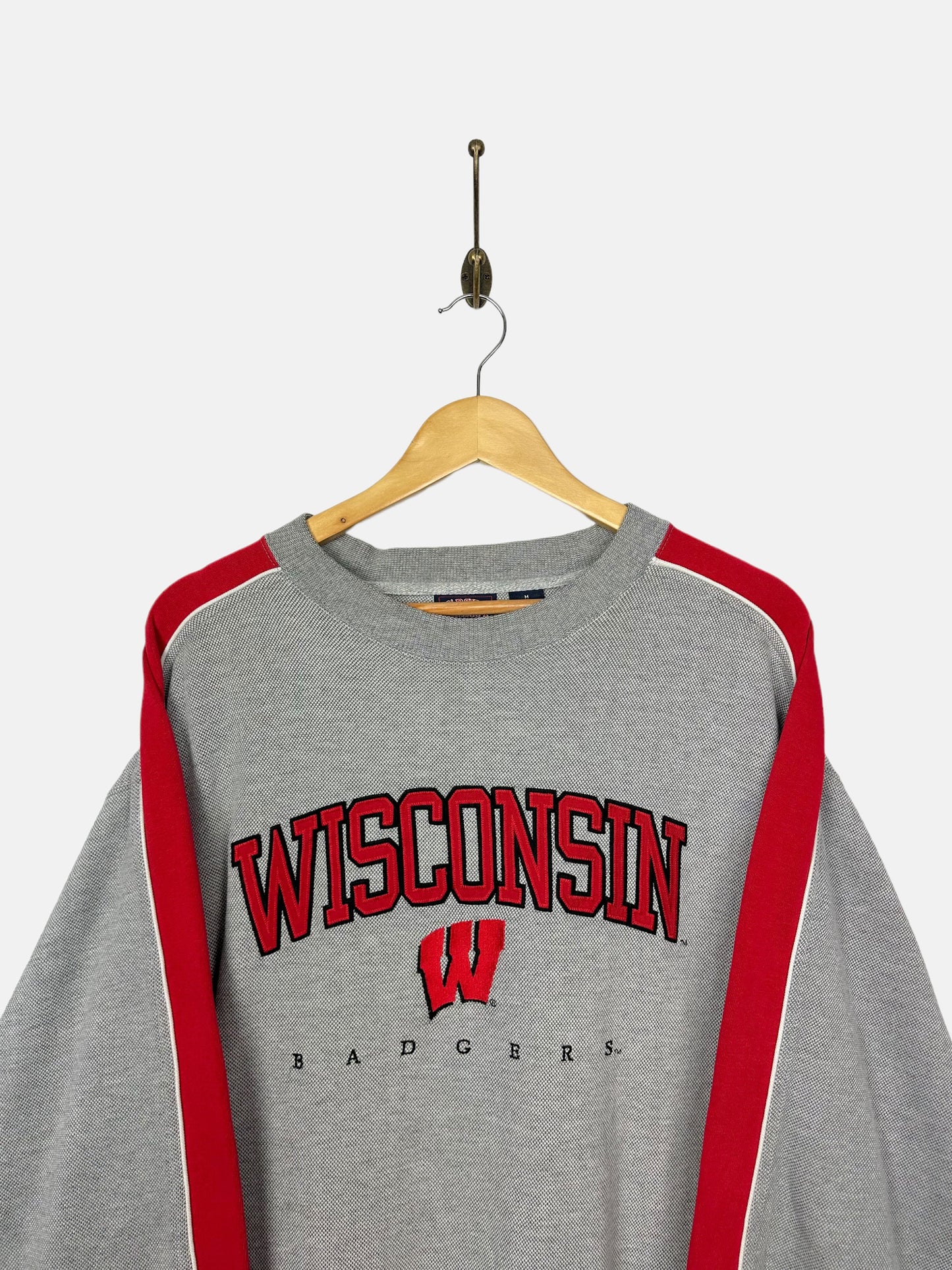 90's Wisconsin Badgers Embroidered Vintage Sweatshirt Size L