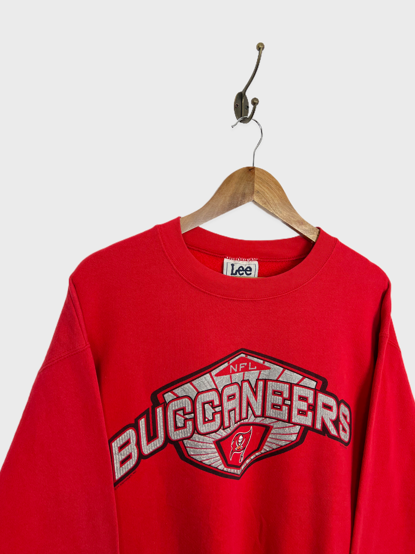 90's Tampa Bay Buccaneers NFL Sweatshirt Size M